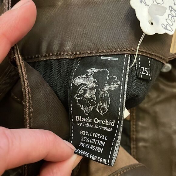 BLACK ORCHID BROWN VEGAN STRETCH LEATHER SKINNY LEG.  NEW - Picture 9 of 14